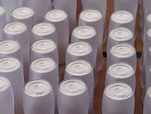Injection Molding Principles and Practical Analysis of Multi-Color Cup Component Production